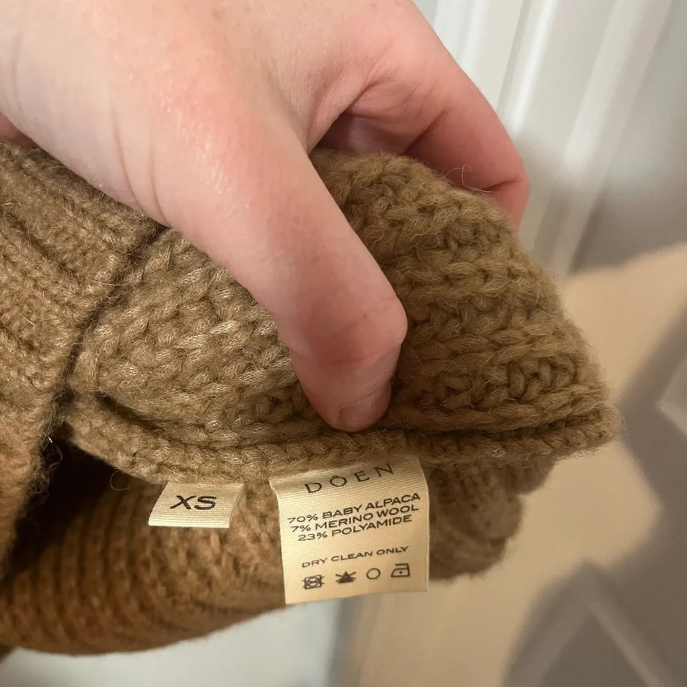 Doen Sweater - Picture 6 of 7